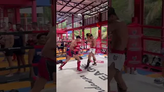 When my friend asked me to sparring #superbon #kickboxing #muaythai