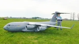 GIANT SCALE C17 GLOBEMASTER - COLIN STRAUSS AT ROUGHAM RC PLANES - 2004