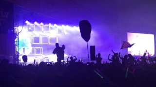 Flume 'Never Be Like You' - Live at Firefly Music Festival 2017 Dover, DE