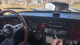 1966 Austin Healey 3000 - driving