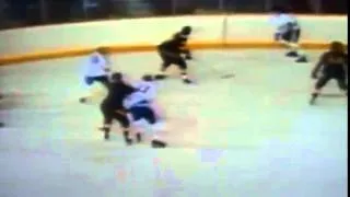 Wayne Gretzky's First NHL Goal - Oct 14th 1979