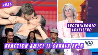 Mattia trova l'amore e Wax super lecchino | Reaction Amici: il Serale Ep.5