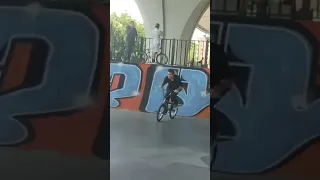 Костя Андреев как всегда #bmx