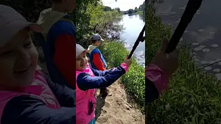 съездили на рыбалку🐟🐠🐡 покормить комаров 😃🦟🦟🦟