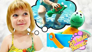 Video für Kinder - Bianca und ihre Schildkröte im Kinderklub - Ich heiße Bianca