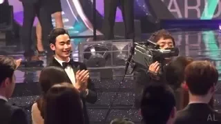 2015년 KBS연기대상 김수현 축하박수