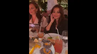 Ксения Бородина решила отпраздновать развод с подругами в одном из столичных ресторанов