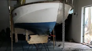 Ремонт лодки Амур. Замена форштевня на Амуре. Выездной ремонт лодок.