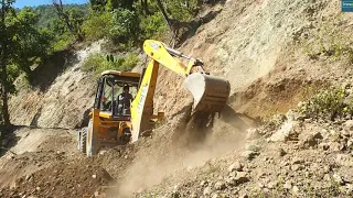 Narrow Hilly Road with Massive Landslide | JCB Backhoe | Clearing Dirt