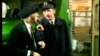 ON THE BUSES - Clip from Season 5 Ep. 14 - Stan the 'Cleaning Lady'