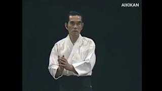 Aikido: Kanshu Sunadomari Sensei, 9th dan. Aikido Demonstration