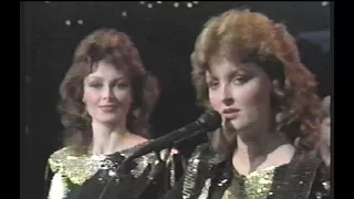 Mama He's Crazy - The Judds