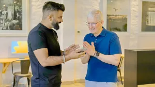 I Surprised Tim Cook With The First iPhone🔥🔥🔥