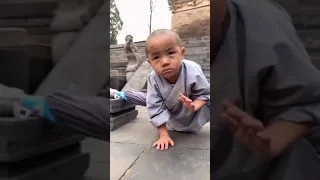 Kung Fu Monk Performing ｜Shaolin Kung Fu