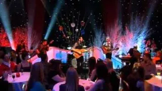 Roddy Hart & The Lonesome Fire "Fisherman's Blues" BBC Hogmanay Show