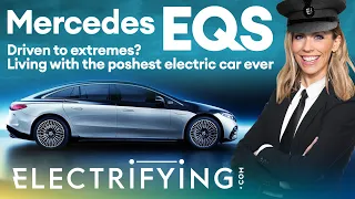 Mercedes EQS 2022 review – we put Merc's poshest EV through the TOUGHEST limo test! / Electrifying