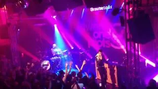 Twenty One Pilots "Ode To Sleep" live at the Troubadour 2/20/13