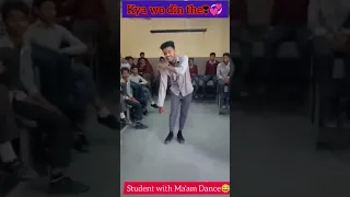 tujhme rab dikhta hai mai kya karu 🥰💞🥰 ||School Dance Video With music 🎶 ||#viral #shortvideo #music