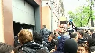 Pro-Russian forces free prisoners in Odessa, Ukraine