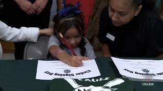 Incoming Kinder Students Sign Letter of Intent for Guerra Elementary