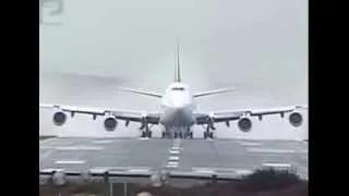 Boeing R9-290X taking off