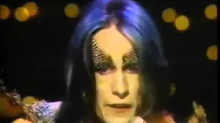 Todd Rundgren sings Hello It's me