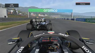 F1 2021 - Verstappen vs 2 Mercedes