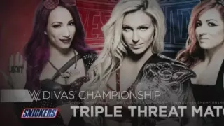 Sasha Banks & Becky Lynch vs Naomi & Tamina Snuka