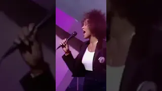 Whitney Houston I wanna dance with Sombody Live Top of the pops 1987 #shorts