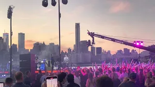 Coldplay - NYC - Viva La Vida - June 17th 20121