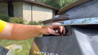 Tips for replacing Tesla Model S rear hatch taillight