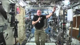Space Station Commander Discusses His One-Year Mission with News Media