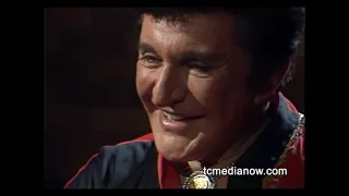 WCCO Bill Carlson interviews Liberace at Carlton Celebrity Room, October 25, 1983