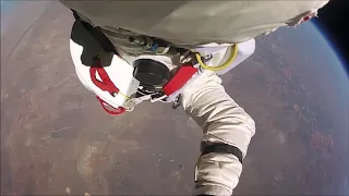 Felix Baumgartner - Headcam footage space Jump