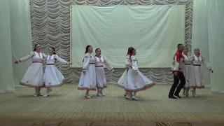 Народный коллектив народного танца «Рябинушка» - «Саванас ташши» чувашский танец
