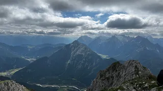 Bergwanderung zur Nördlichen Linderspitze im Karwendelgebirge (2372 m ü. NN)