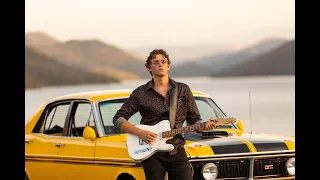 Melbourne-Best-Pop-Live-Singer-ISAAC STAINES-Hire-from | www.artist-bookings.com