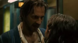 Сцена погони с фильма Влюбиться до смертиThe Necessary Death of Charlie Countryman