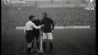 FOOTBALL: Tottenham Hotspurs. v. Burnley (1924)