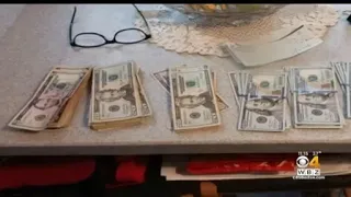 Groveland man returns $8000 cash found on side of the road