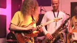 Guthrie Govan - Hide and Seek