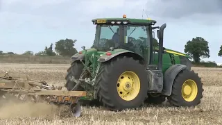 JOHN DEERE 7230R AND SIMBA DISC HARROWS