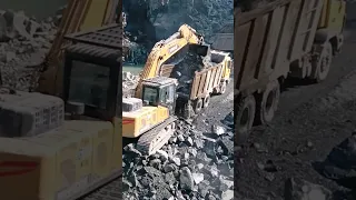 Bharat Benz video #video #excavator #jcb #sany #viral #status #tatatruck #bharatbenz #shorts