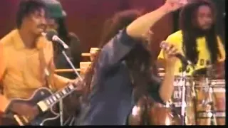 BOB MARLEY - DIRECTO EN SANTA  BARBARA- (CONCIERTO COMPLETO).avi