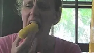 Mom Tries Twinkie For The First Time