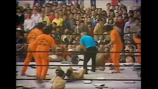 Abdullah The Butcher vs Destroyer 暴動 1975 10 12 Riot