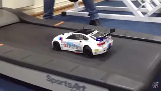 Koşu bandında BMW M3 RC