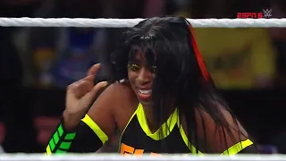 Bayley vs Naomi Women's Championship Match Parte 1 - WWE SmackDown 19/4/2024
