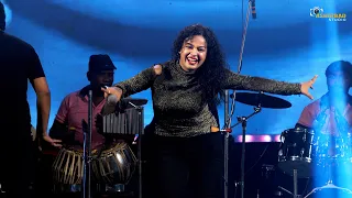 Auva Auva Koi Yahan Nache - Disco Dancer | Usha Uthup, Bappi Lahiri | Anamika Live Performance