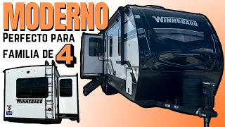 Mira este interior moderno y luminoso para una familia de 4. Es un 2024 Voyage 2730RL de Winnebago.